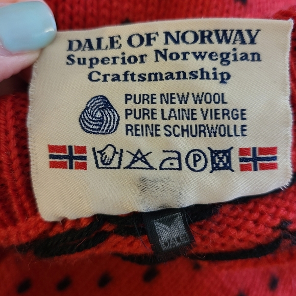 Dale of Norway Red Wool Fair Isle Cardigan Sweater - Picture 10 of 10